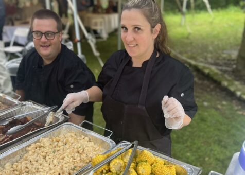 catering girl