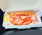 cousins-maine-lobster-sandwich